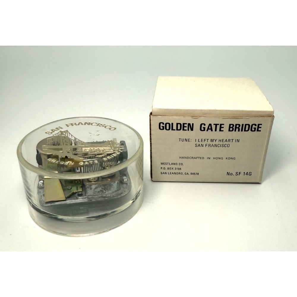 VTG Westland Co. Golden Gate Bridge Music Box - I Left my Hert in San Francisco